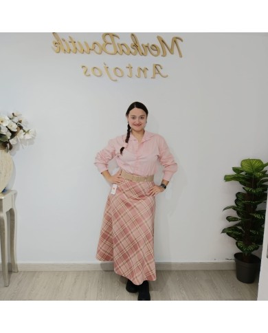 Falda Cuadros Antelina Aldea - Elegancia y Estilo Atemporal