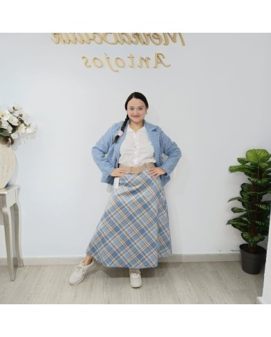 Falda Cuadros Antelina Aldea - Elegancia y Estilo Atemporal