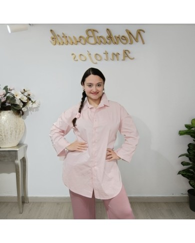 Camisa Básica Larga Mini - Elegancia y Versatilidad