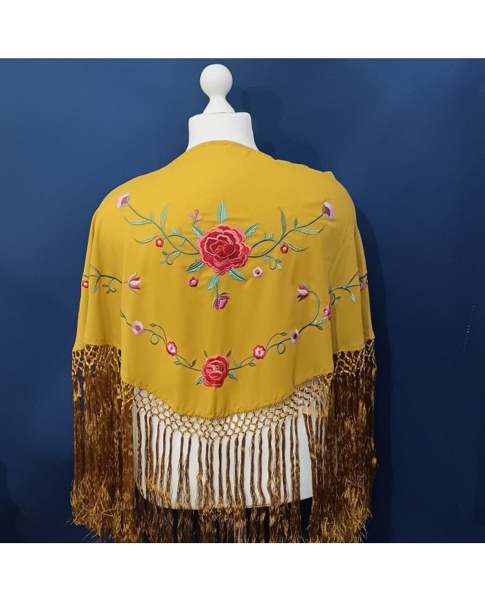 Manton Flamenca Sofía - Elegancia y Tradición