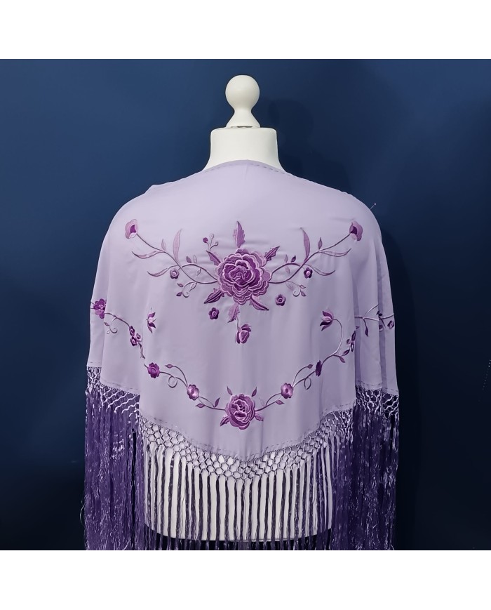 Manton Flamenca Sofía - Elegancia y Tradición