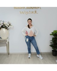 Pantalón Vaquero Pitillo Nerea 022 - Estilo y Comodidad en Colores