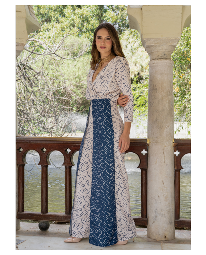 Mono Carol Elegante para Eventos – Escote Cruzado y Hombreras