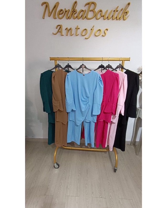 Conjunto Crespón Mateo de dos piezas para mujer, elegante y favorecedor