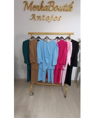 Conjunto Crespón Mateo de dos piezas para mujer, elegante y favorecedor