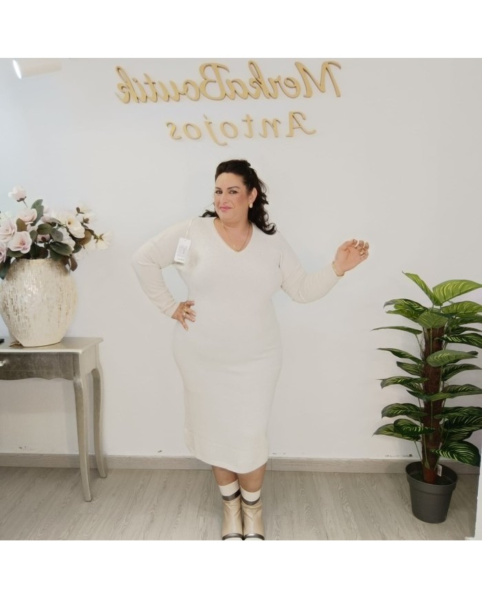 Vestido Midi Oversize Punto Suave | Escote V Curvy Amalia Crudo