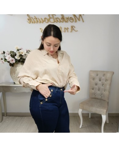 Pantalón Vaquero Morom | Botones Dorados, Mini Flare y Súper Stretch