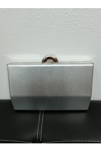 Cartera Chelo para mujer elegante y versátil