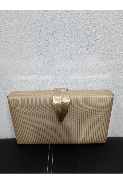 Cartera Hoja Atenea para mujer elegante y sofisticada