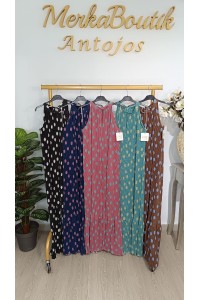 Vestido plisado de lunares Manuela | Moda femenina elegante