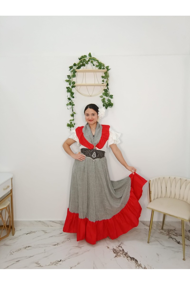 Conjunto Vichi Adelaida | Conjunto de romería elegante