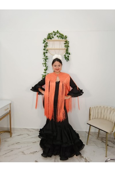 Capa Encaje Flecos | Complemento flamenco elegante