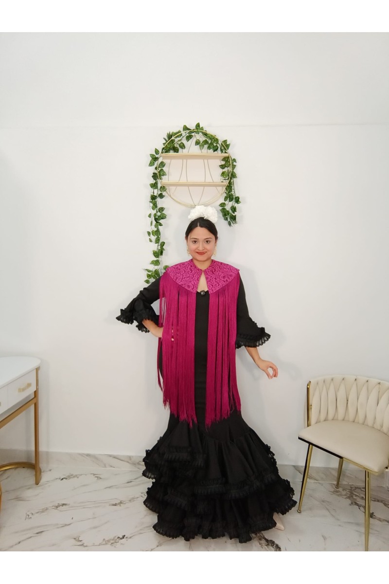 Capa Encaje Flecos | Complemento flamenco elegante