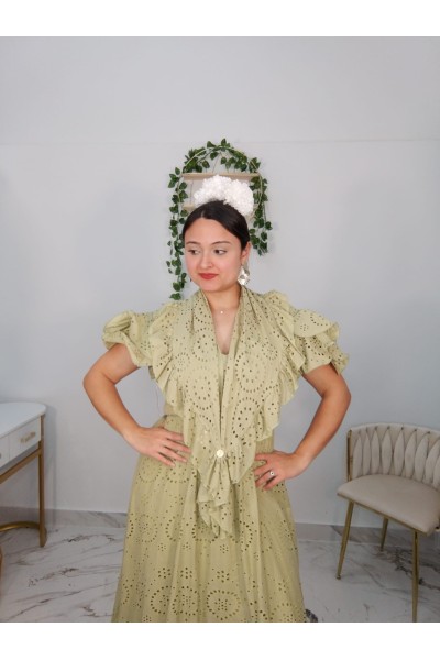 Bata Encaje Troquelado | Elegancia para romería y feria