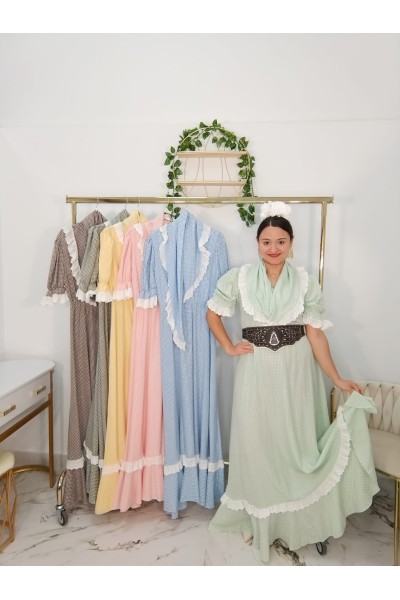 Bata Vichi Piquillo | Bata de romería elegante