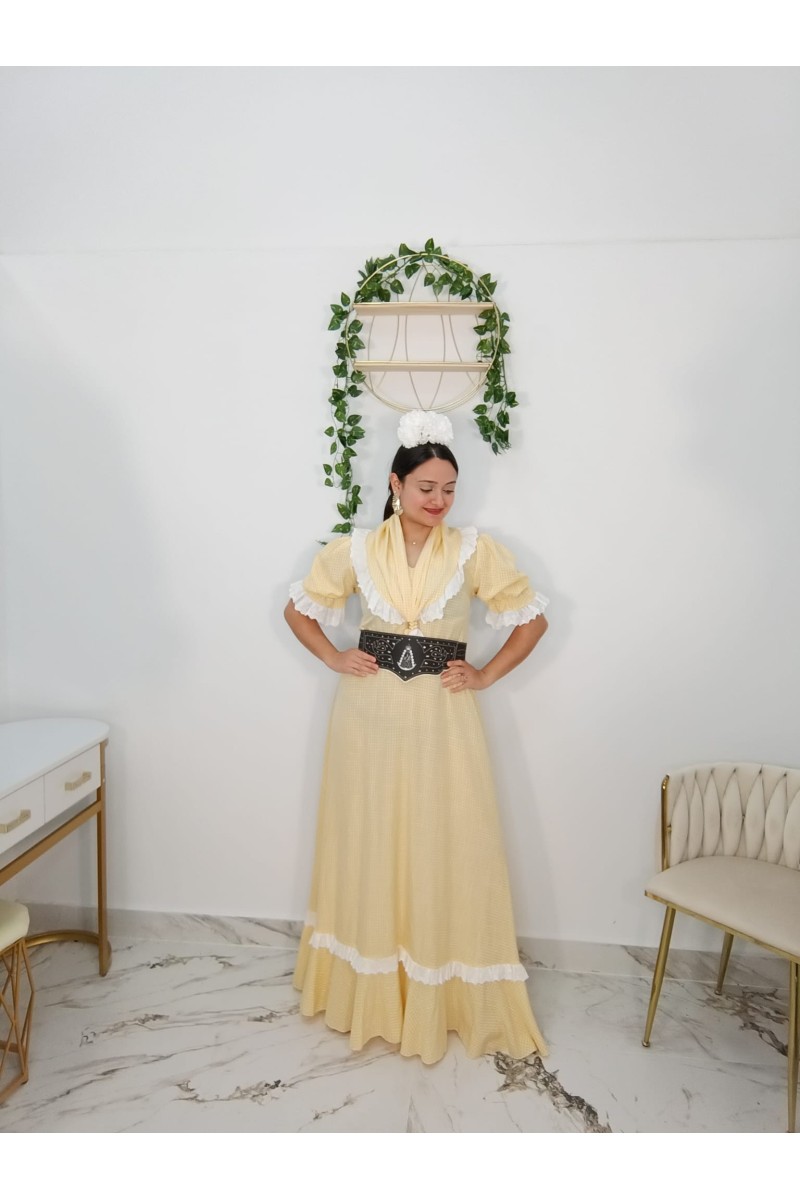 Bata Vichi Piquillo | Bata de romería elegante