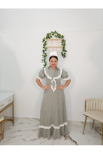 Bata Vichi Piquillo | Bata de romería elegante