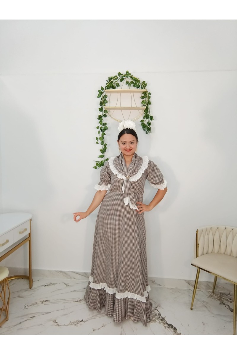 Bata Vichi Piquillo | Bata de romería elegante