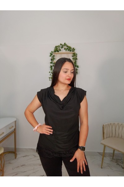 Camiseta Licra Encaje Aitana | Elegante, cómoda y versátil