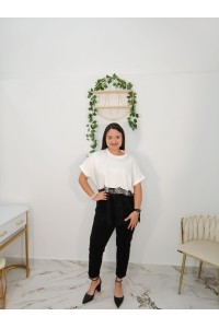 Camiseta Sefora | Camiseta elegante con encaje