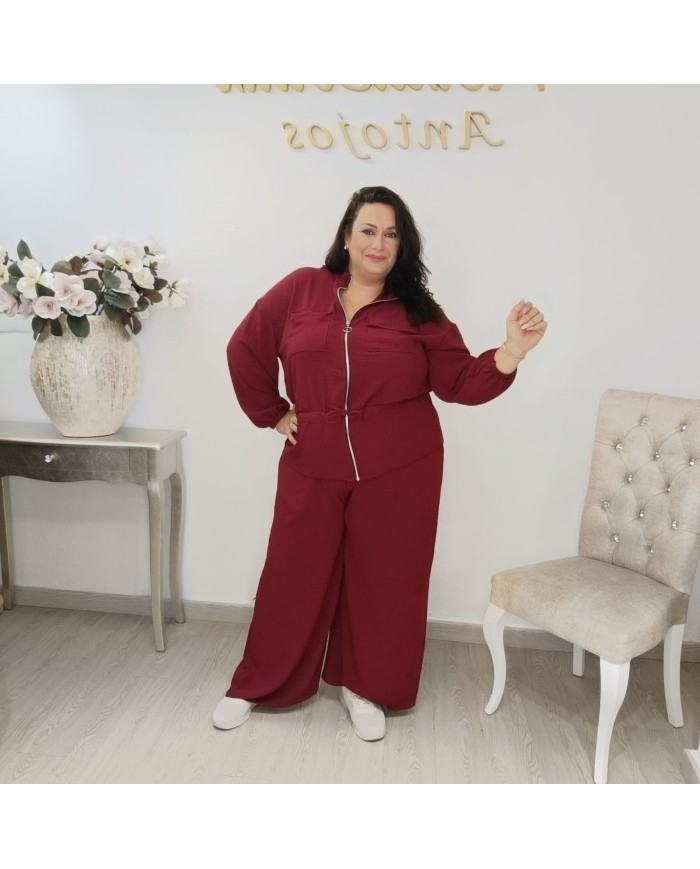 Conjunto Chaqueta Bomber Crepé Cremallera y Pantalón Ancho | Borgoña Elegante