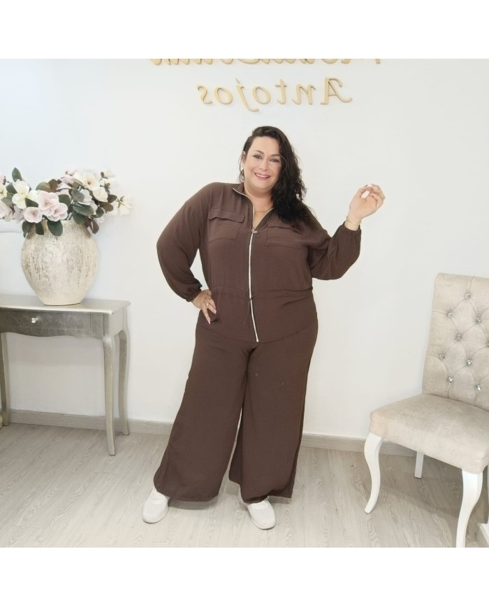 Conjunto Chaqueta Bomber Crepé Cremallera y Pantalón Ancho | Borgoña Elegante