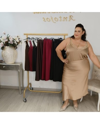 Comprar Falda Satinada para Fiesta y Casual | ¡Sienta de Lujo!
