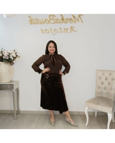 Falda Terciopelo Asimétrica | Sofisticación para tus Noches