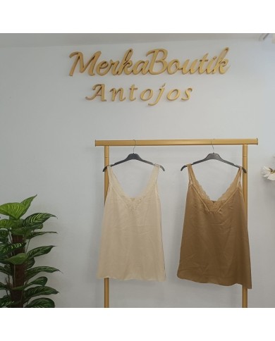 Lencera Satén Cristal con Encaje - Top Brillo Lujoso Lencera Satén Cristal con Encaje - Top Brillo Lujoso