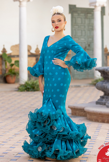 VESTIDO CORTES