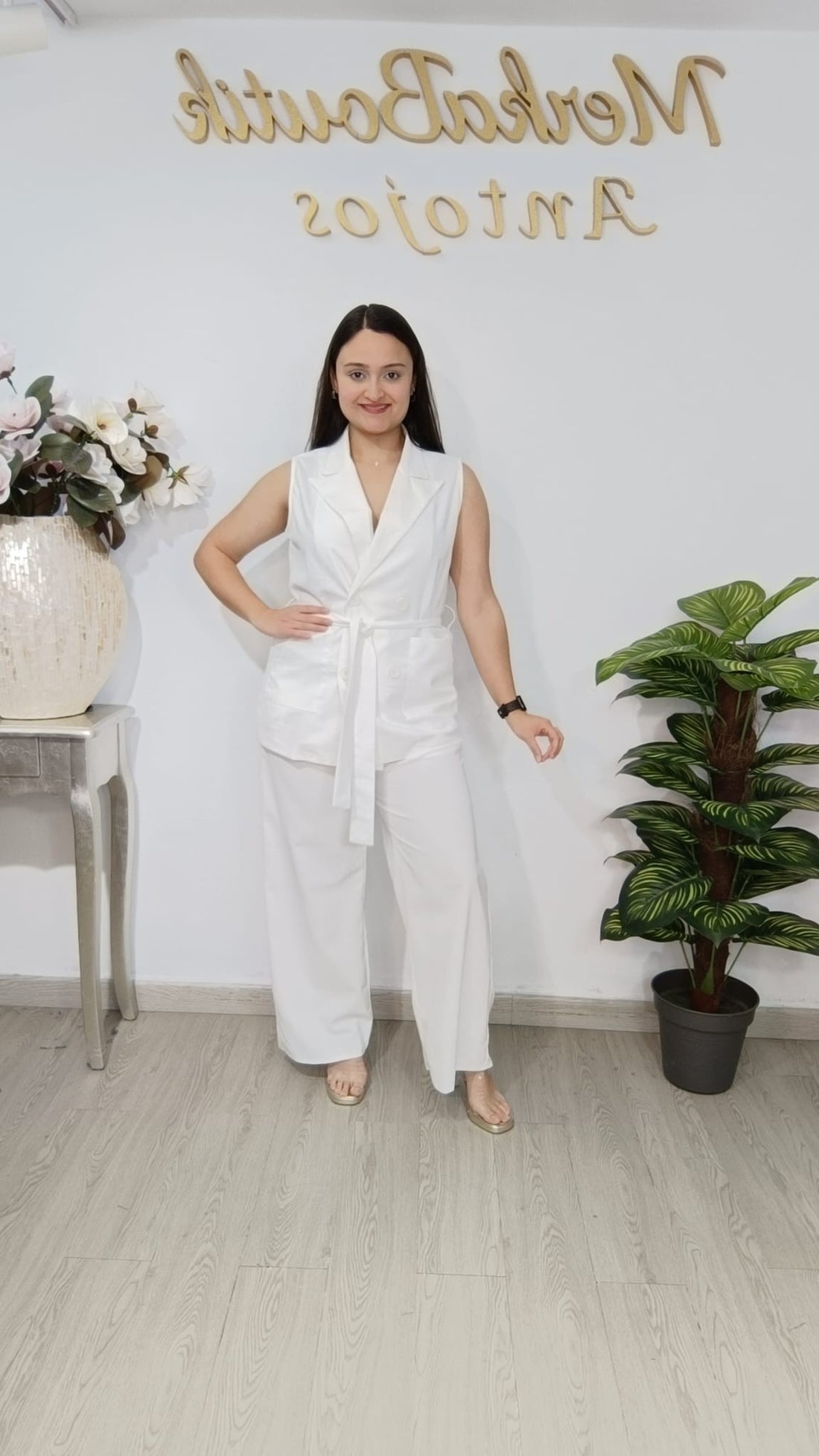CONJUNTO CHARINY