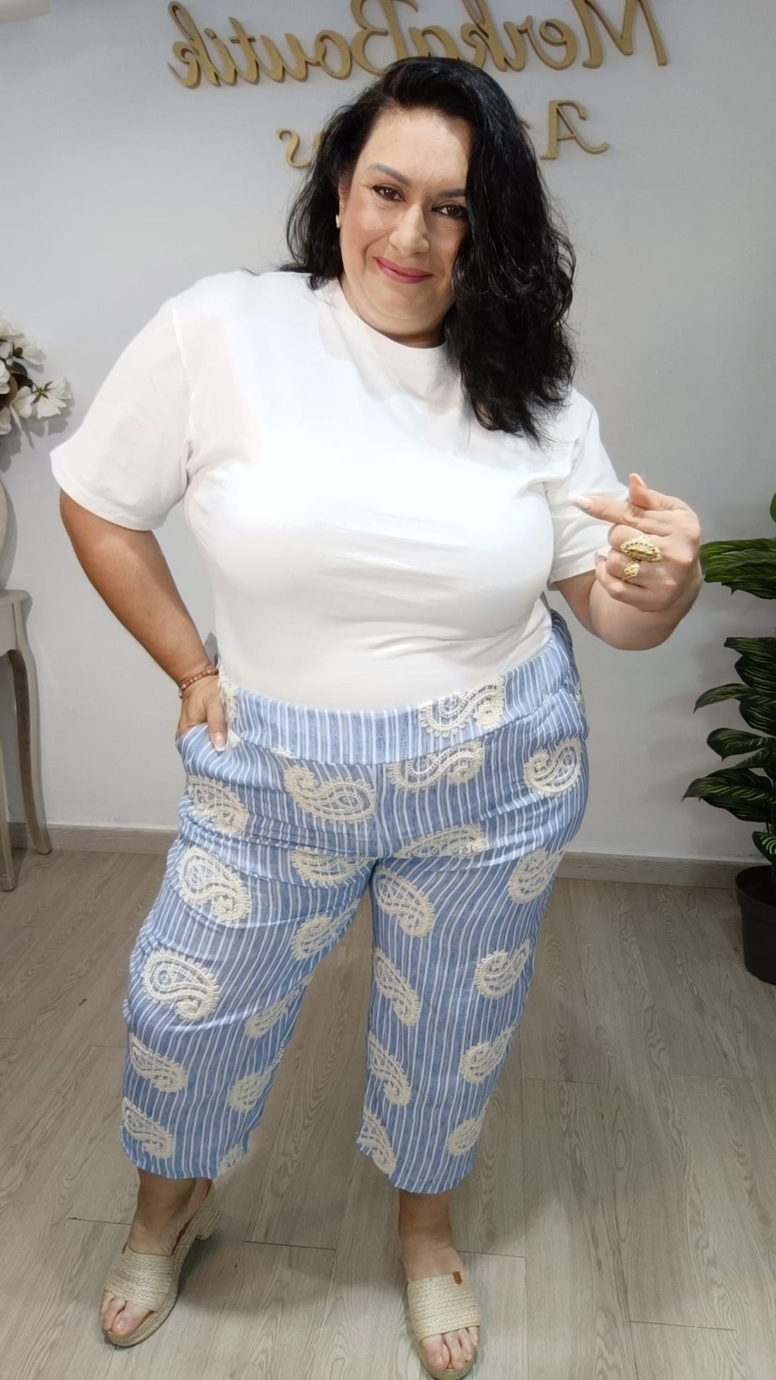 Pantalón Pirata Lino Arabesco