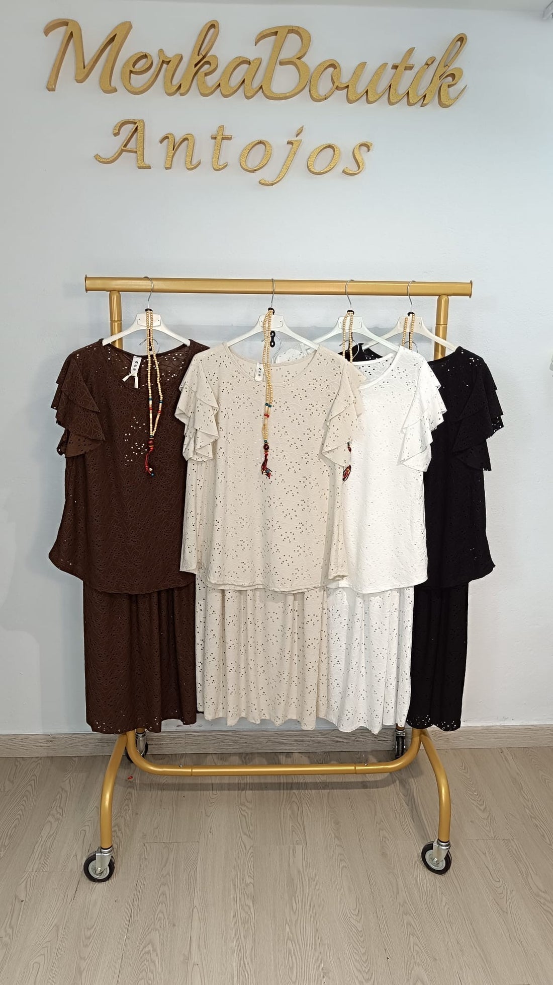 CONJUNTO FALDA SIERRA