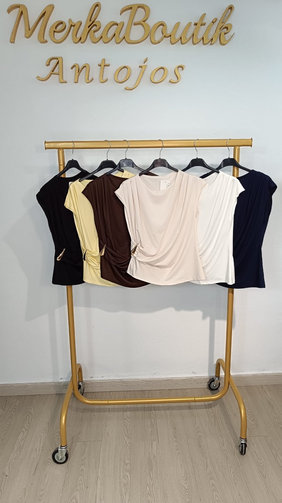 Camiseta Hebilla Ángeles
