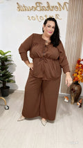 Conjunto Adelaida curvy en azul marino