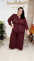 Conjunto Adelaida curvy en burdeos