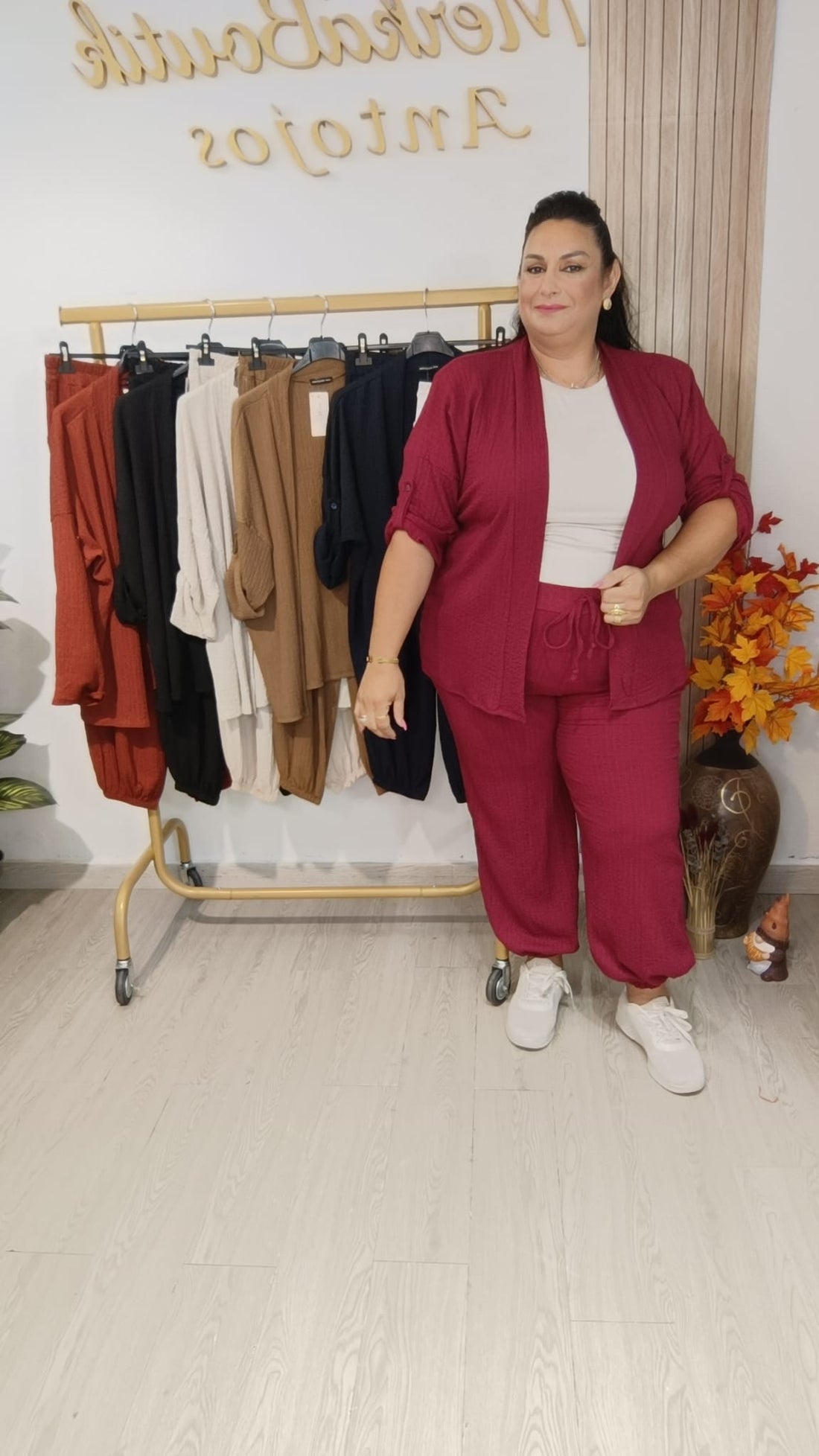 Conjunto Rugoso Grecia curvy en burdeos