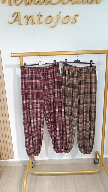 Pantalón Bombacho de Cuadros en Paño Fino