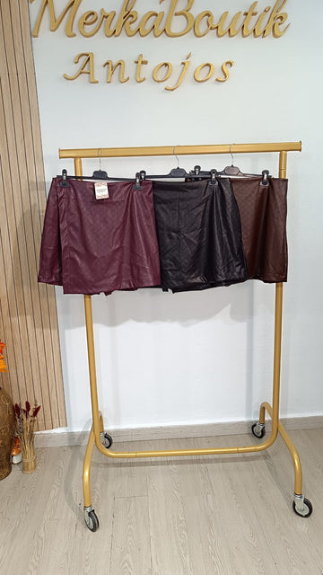Falda Pantalón Polipiel Curvy
