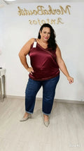 Lencera Cleopatra curvy satinada burdeos con escote drapeado