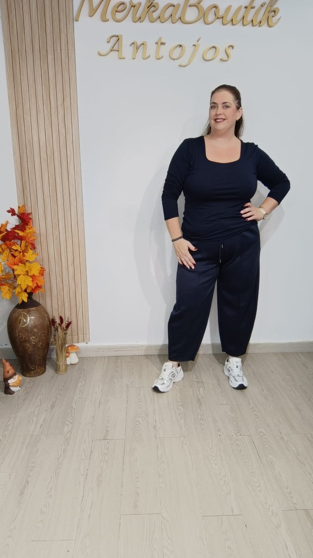 Pantalón Amancio Balloon Deportivo curvy en negro