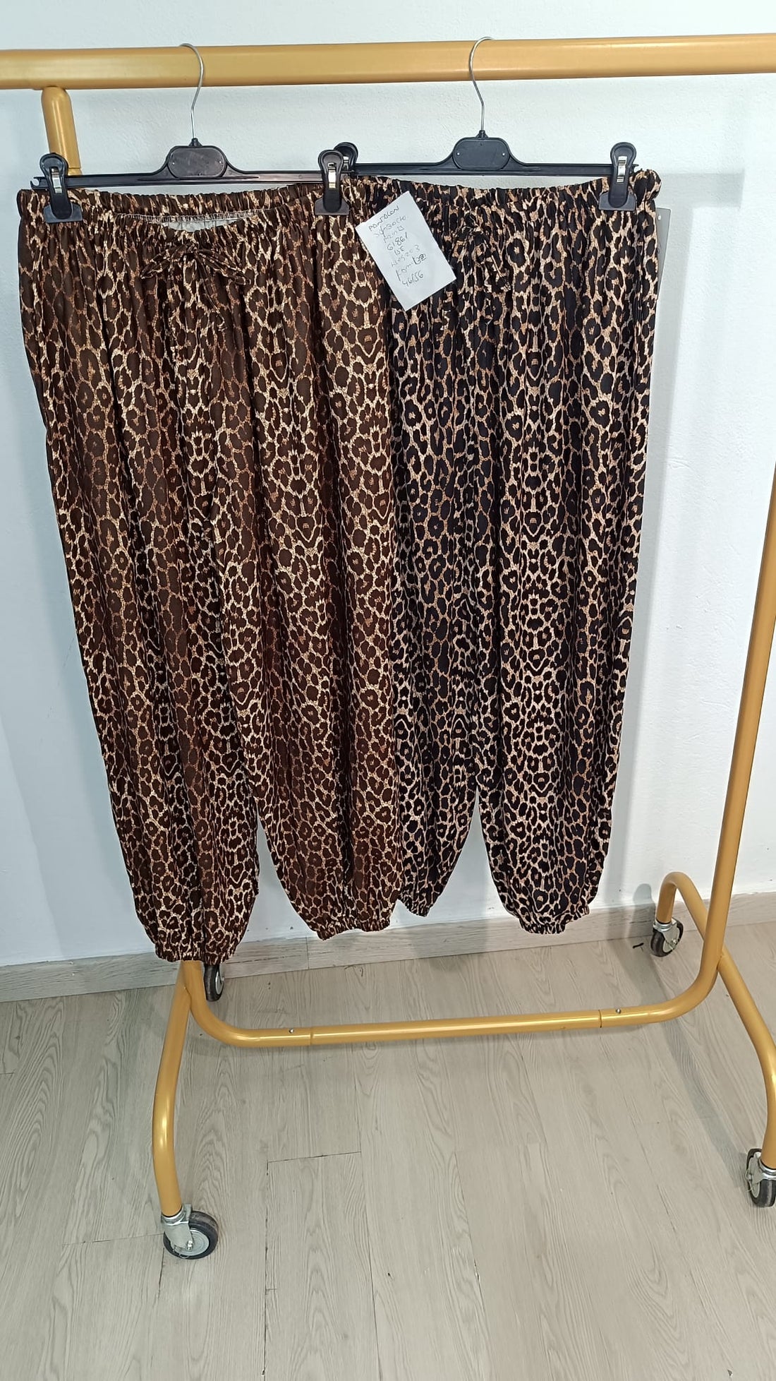 Pantalón Bombacho Animal Print curvy en tonos marrones y negros