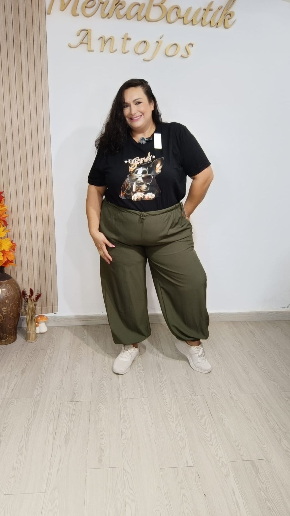 Pantalón Bombacho Sastre curvy en look de temporada