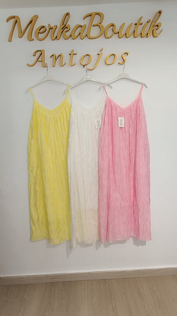 Vestido Troquelado Leila