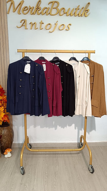 Chaqueta Abotonada Sierra